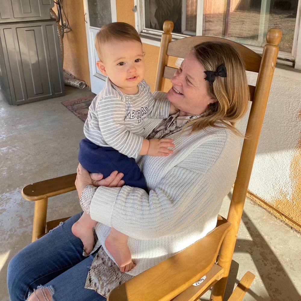 Meet your Posher, Laura